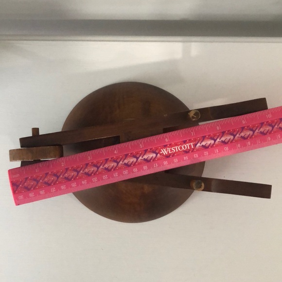 Vintage Wooden Wheelbarrow Nut Bowl/Dish - Picture 12 of 12